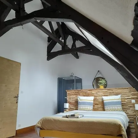 Rum i privatbostad La Grange De L'epine Forges-la-Foret